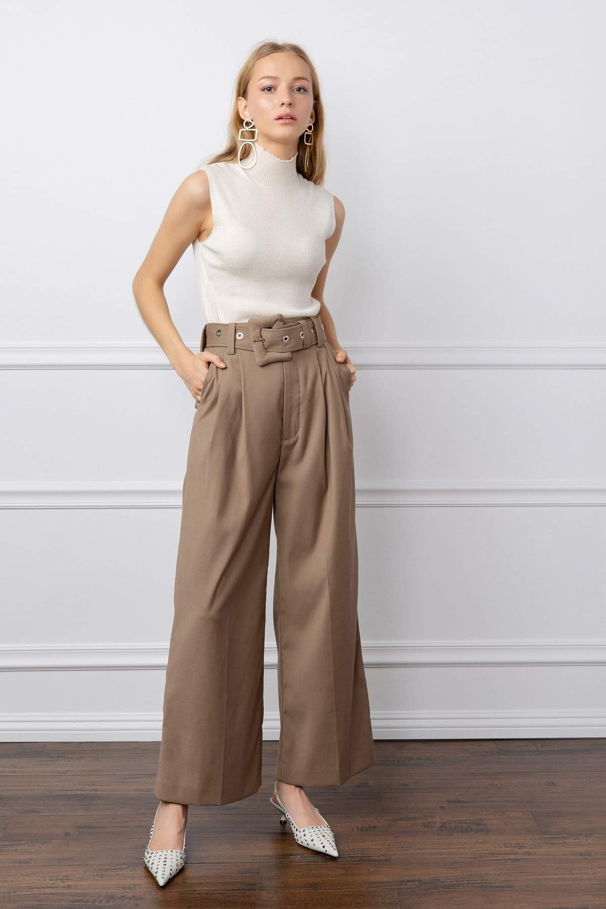 TIA TAN BELTED WIDE LEG PANTS